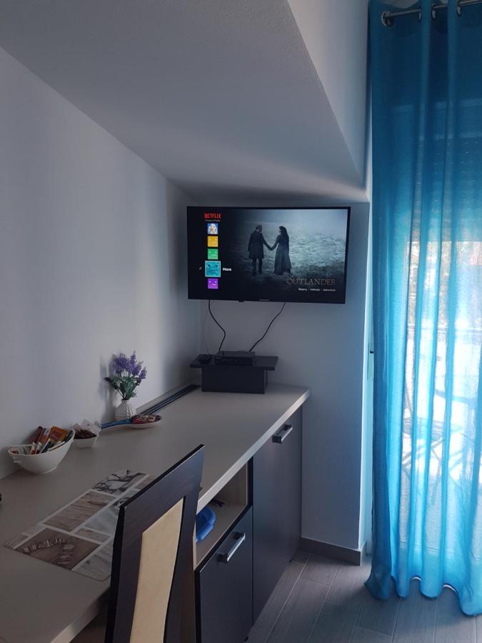 Gabi Rooms & Studio Apartment Лозовац Экстерьер фото