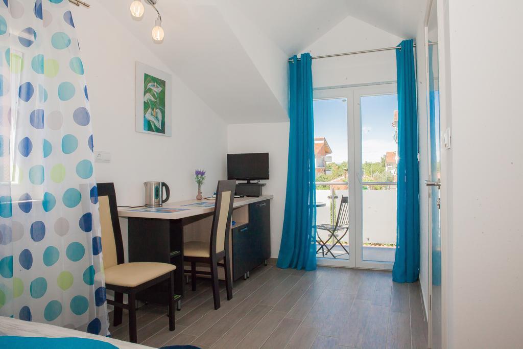 Gabi Rooms & Studio Apartment Лозовац Номер фото