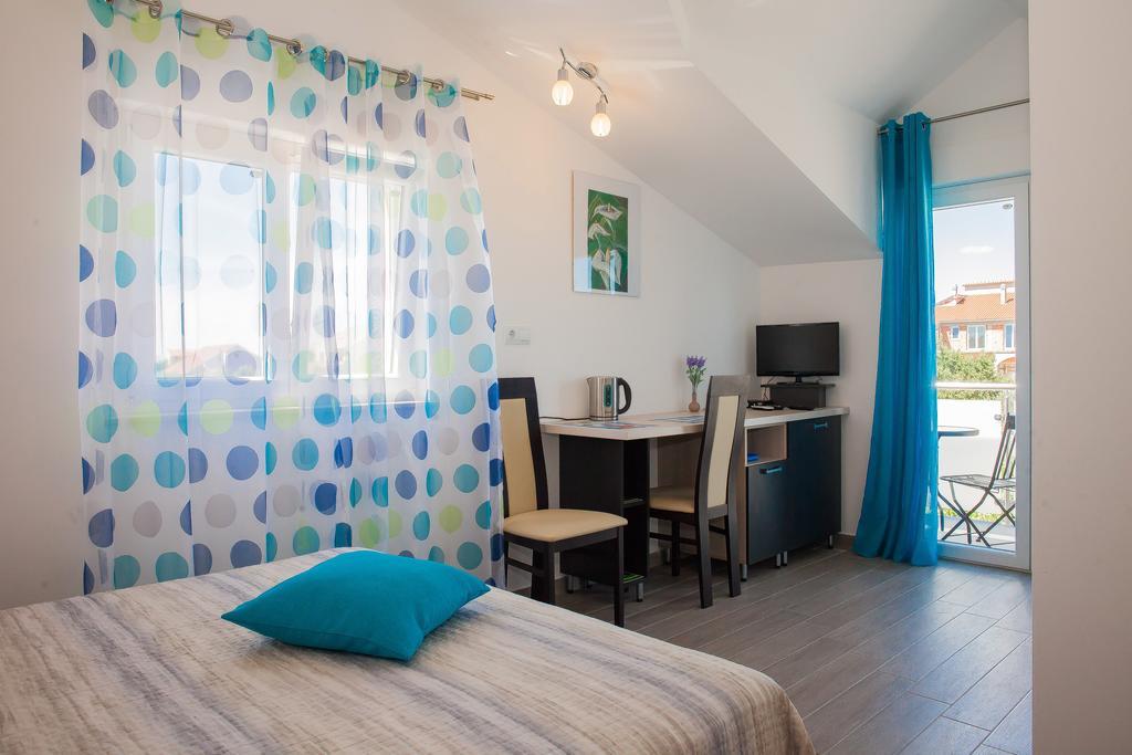 Gabi Rooms & Studio Apartment Лозовац Номер фото